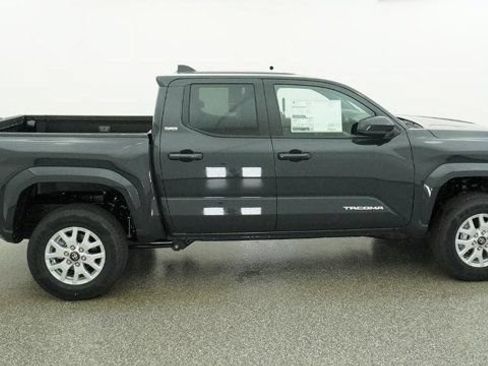 New 2026 Toyota Tacoma 4x4 Double Cab image 11
