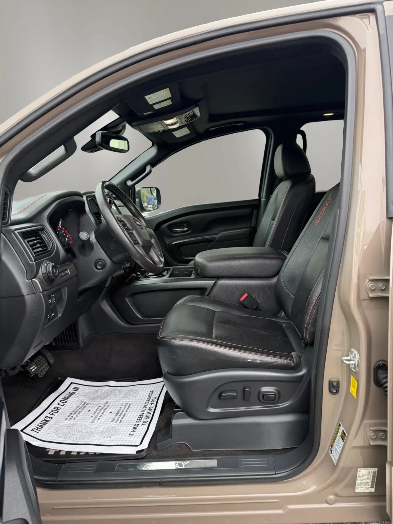 Used 2021 Nissan Titan PRO-4X w/ Pro-4x Convenience Package AWD/4WD image 23