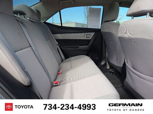 Used 2014 Toyota Corolla LE FWD image 17