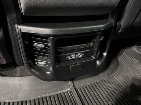 Used 2023 RAM 1500 Big Horn AWD/4WD image 28