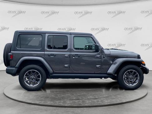 Used 2021 Jeep Wrangler Unlimited Sport AWD/4WD image 9
