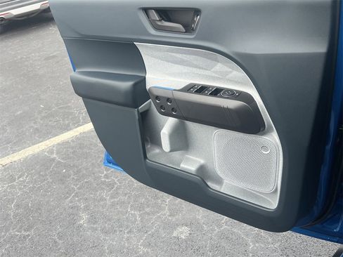 New 2026 Ford Maverick XLT image 14