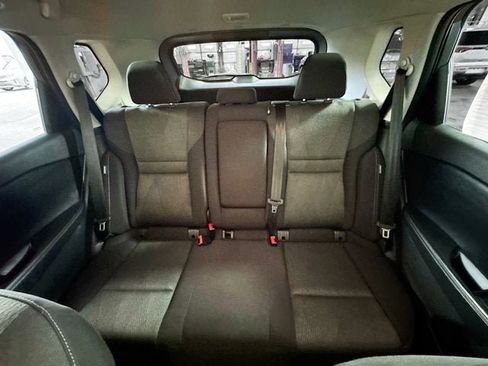 Used 2024 Nissan Rogue SV AWD/4WD image 19
