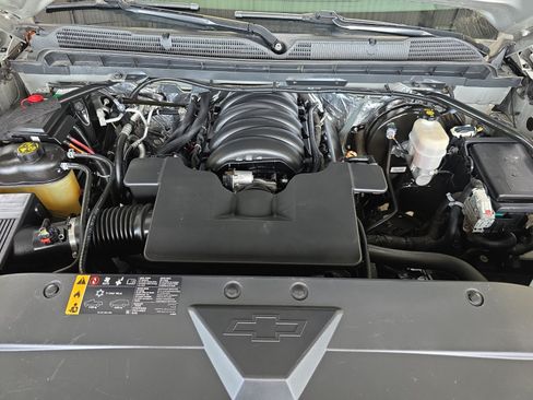 Used 2017 Chevrolet Silverado 1500 LT w/ All Star Edition AWD/4WD image 30