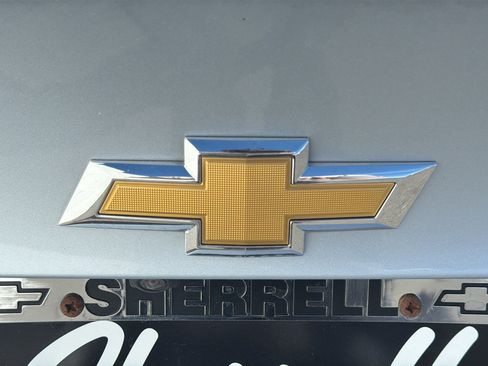 Used 2018 Chevrolet Malibu LT FWD image 8