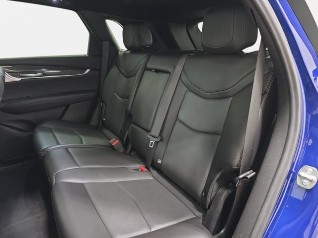 Certified 2025 Cadillac XT5 Sportv w/ LPO, Red Accent Package AWD/4WD image 11