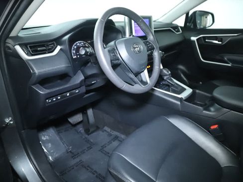Certified 2023 Toyota RAV4 XLE Premium AWD/4WD image 17