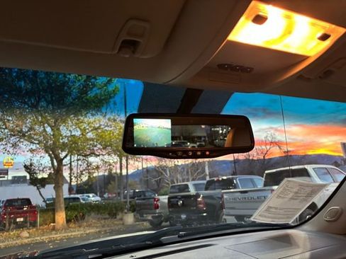 Used 2013 GMC Sierra 2500 SLT w/ SLT Convenience Package image 18