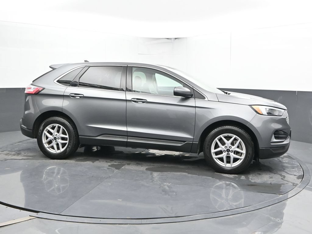 Used 2024 Ford Edge SEL AWD/4WD image 4