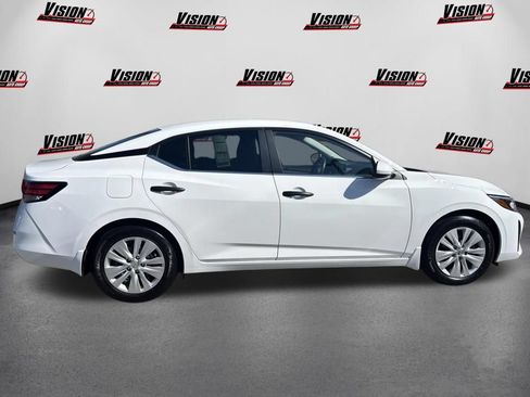 Certified 2025 Nissan Sentra S FWD image 4