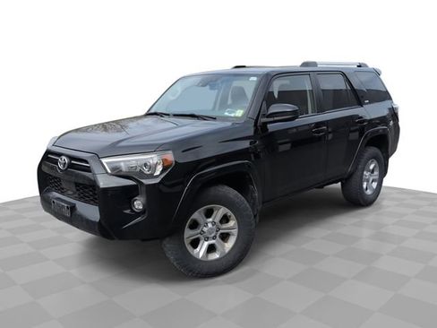 Used 2022 Toyota 4Runner SR5 AWD/4WD image 1