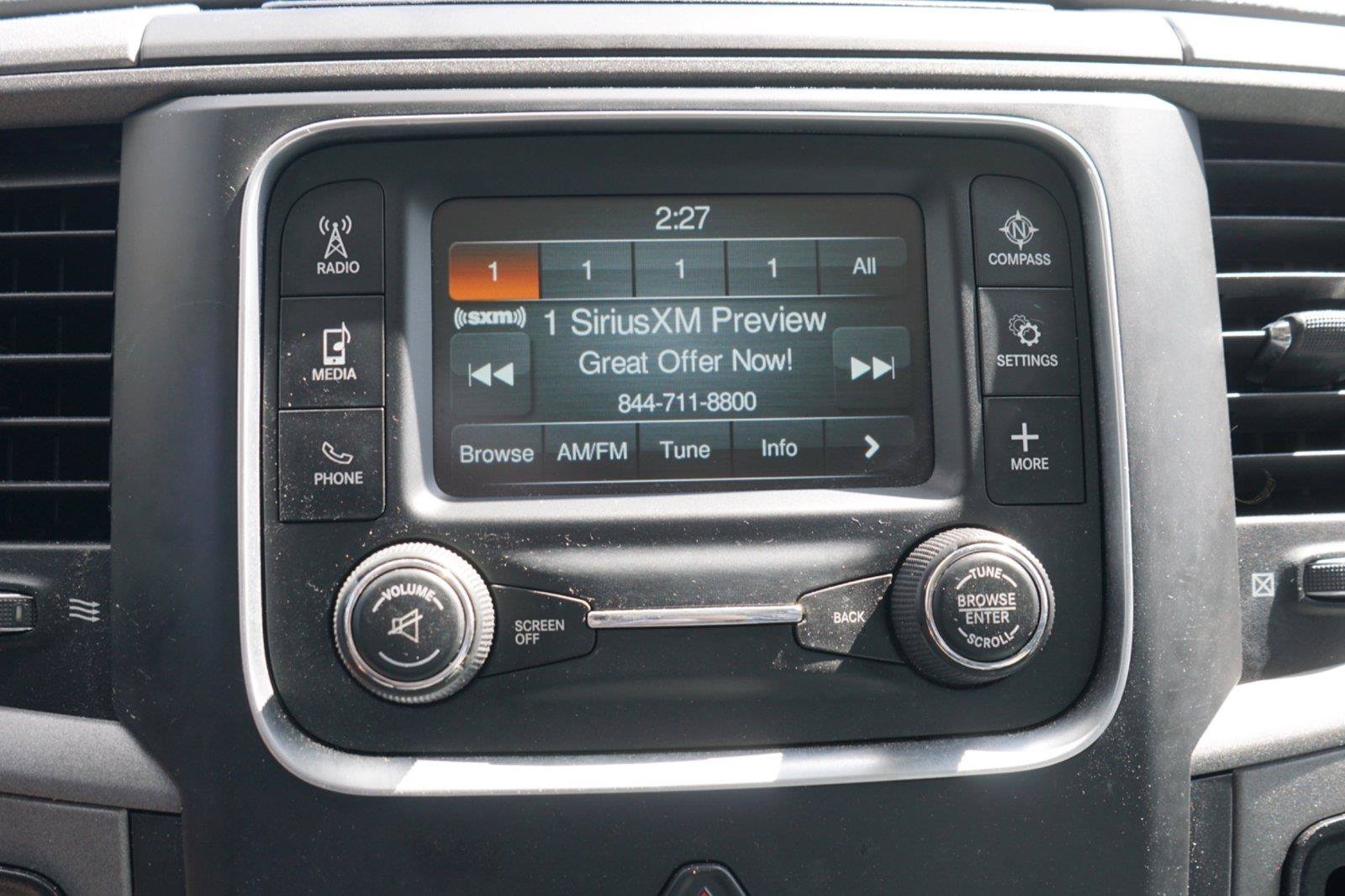 Used 2015 RAM 2500 Tradesman w/ Chrome Appearance Group RWD image 12