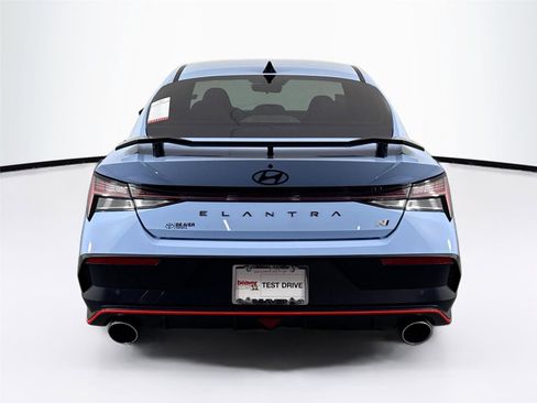 Used 2024 Hyundai Elantra N image 11