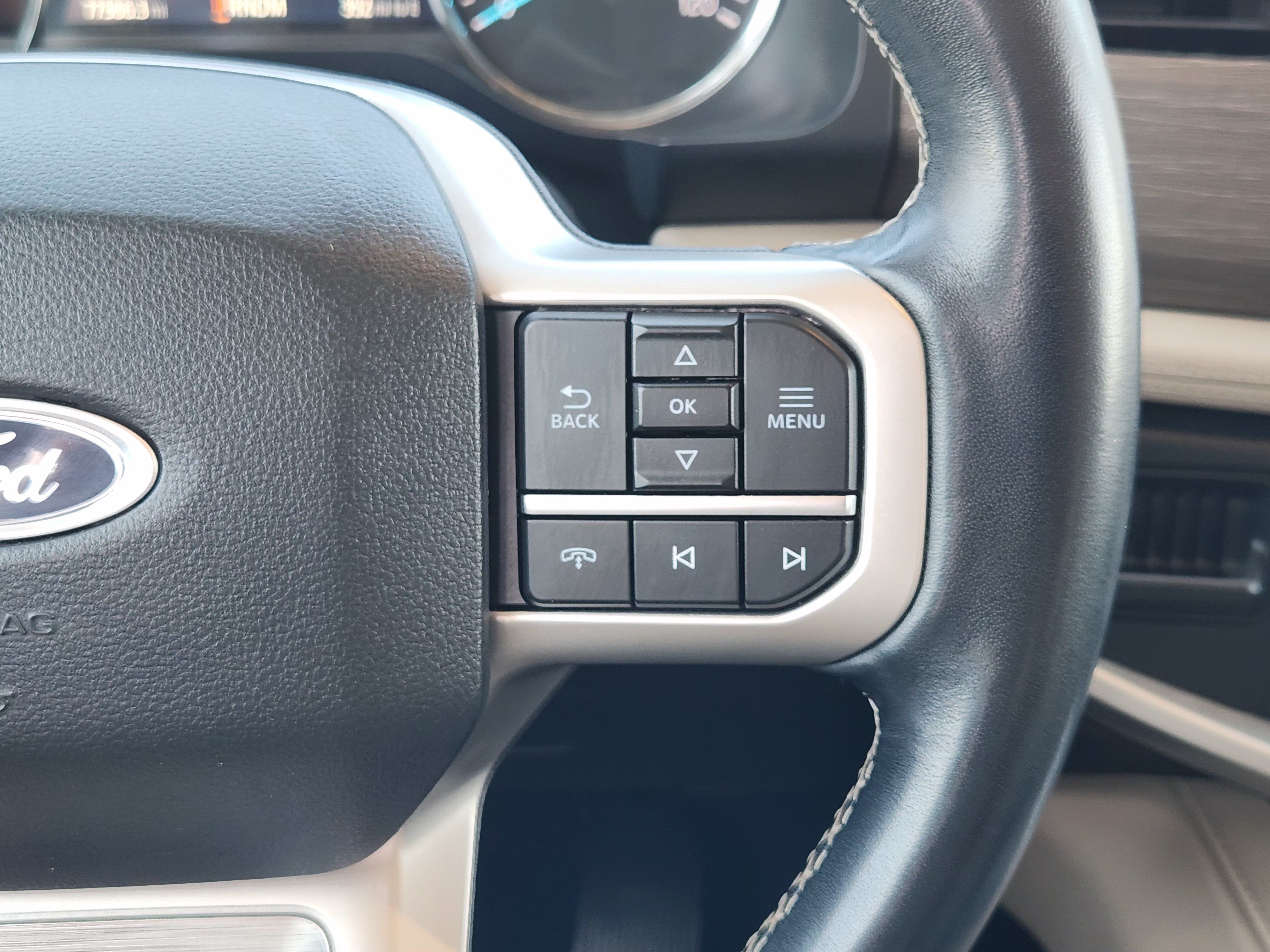 Used 2024 Ford Expedition Max Limited RWD image 30