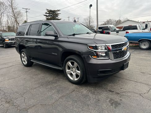 Used 2016 Chevrolet Tahoe LS image 3