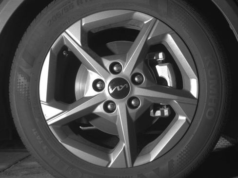 Used 2025 Kia K4 FWD image 13