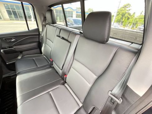 Certified 2024 Honda Ridgeline RTL+ image 17