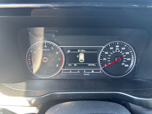 Used 2022 Kia Sorento LX FWD image 25