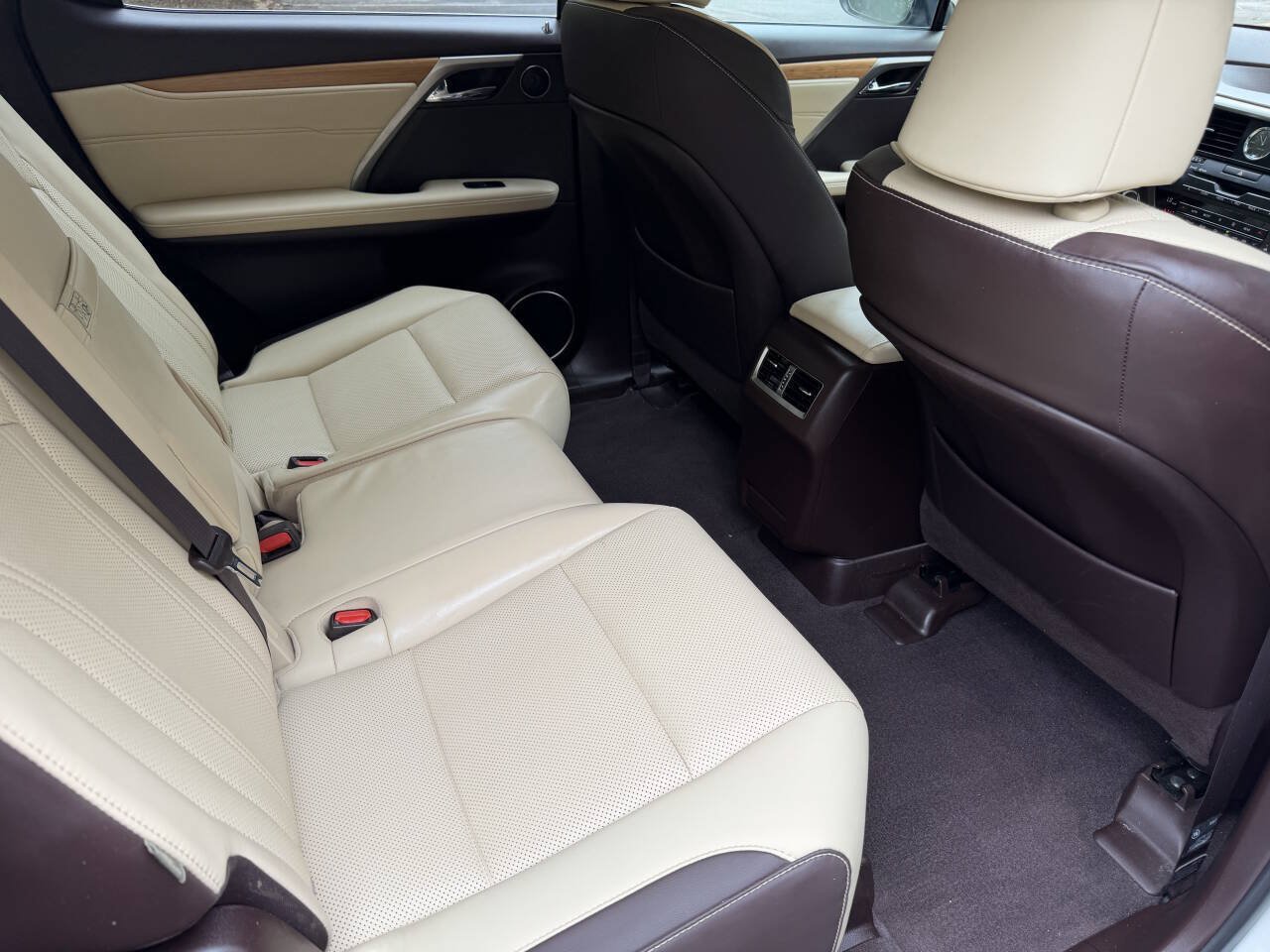 Used 2018 Lexus RX 350L AWD image 12