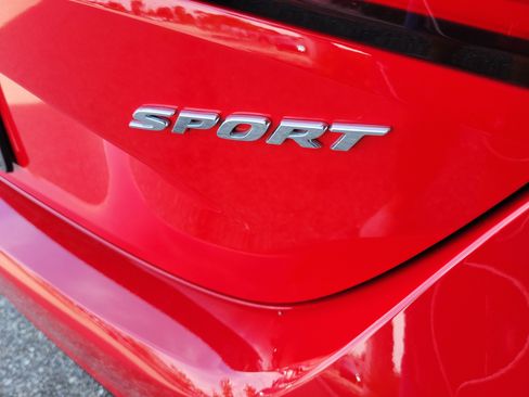 Used 2024 Honda Civic Sport image 7