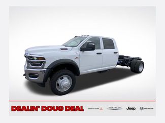 New 2026 RAM 5500 Tradesman w/ Chrome Appearance Group AWD/4WD 360° Tour