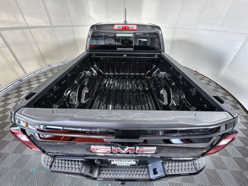 New 2026 GMC Canyon Elevation w/ Convenience Package image 26