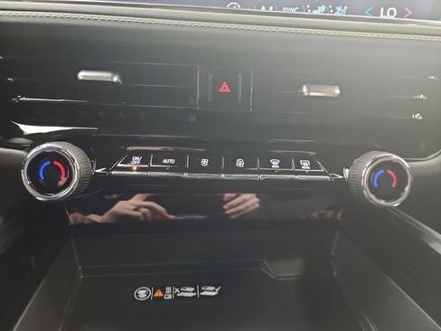 New 2026 Chevrolet Tahoe Premier w/ Sun And Tow Package image 29