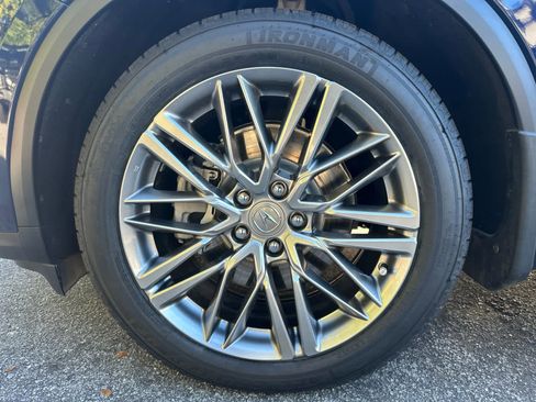 Used 2023 Acura MDX SH-AWD w/ Advance Package image 6