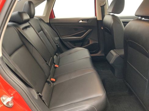 Used 2019 Volkswagen Jetta SE FWD image 19