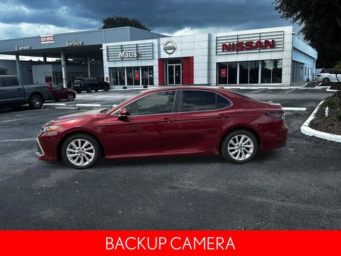 Used 2021 Toyota Camry LE w/ Convenience Package image 7