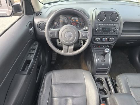 Used 2015 Jeep Patriot High Altitude image 21