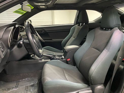 Used 2013 Scion tC image 10