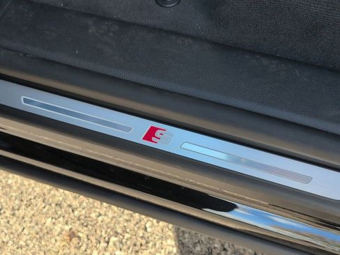 New 2026 Audi SQ8 Premium Plus image 11