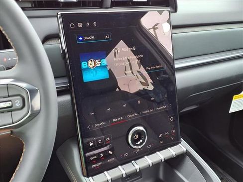 New 2026 GMC Terrain AT4 w/ Technology Package II image 8