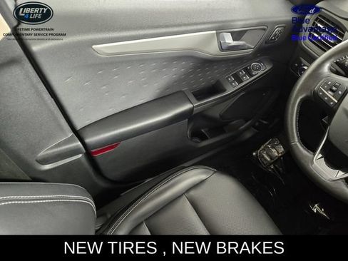Used 2020 Ford Escape SEL FWD image 27