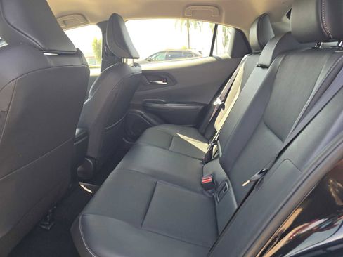 Used 2025 Toyota Prius XLE image 16