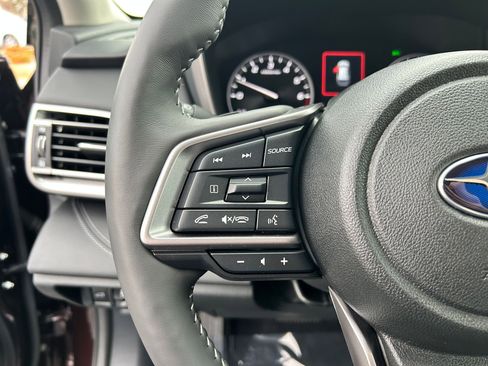 Used 2025 Subaru Outback Touring XT w/ Popular Package #2 image 14