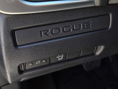 New 2026 Nissan Rogue S FWD image 18