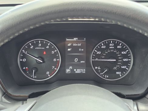 Used 2023 Subaru Outback Premium AWD/4WD image 32