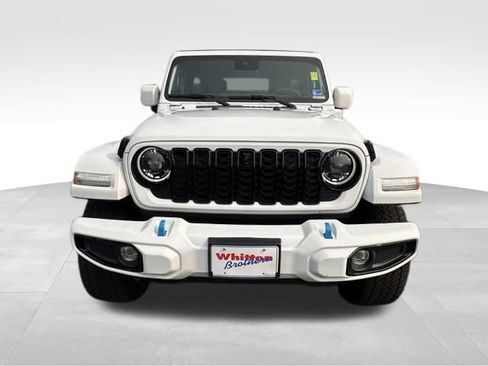 Used 2024 Jeep Wrangler High Altitude AWD/4WD image 11