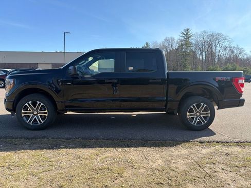 Used 2023 Ford F150 XL w/ FX4 Off-Road Package AWD/4WD image 3