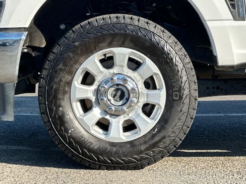 Used 2024 Ford F350 XLT image 24