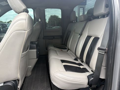 Used 2018 Ford F150 XL w/ Equipment Group 101A Mid AWD/4WD image 32