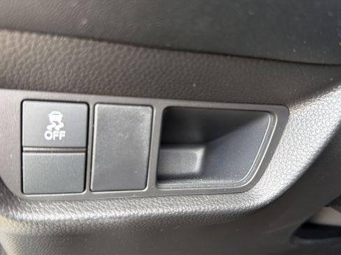 Used 2025 Honda HR-V Sport image 19