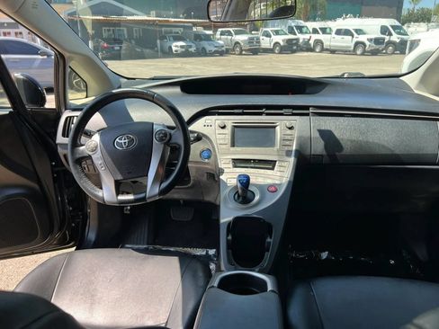 Used 2013 Toyota Prius Persona Series FWD image 12