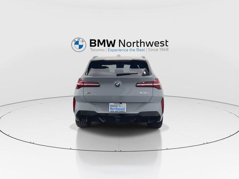 Used 2026 BMW X3 xDrive30i w/ Premium Package AWD/4WD image 2