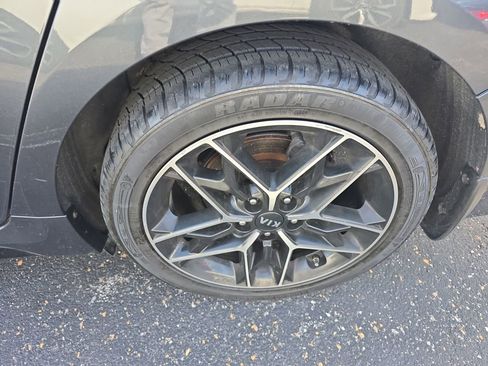 Used 2020 Kia Optima SE FWD image 9