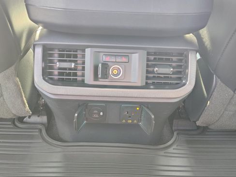 Used 2023 Ford F150 Platinum w/ Equipment Group 701A High AWD/4WD image 21