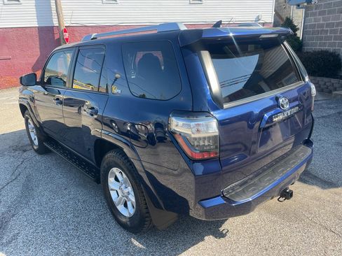Used 2015 Toyota 4Runner SR5 Premium AWD/4WD image 7
