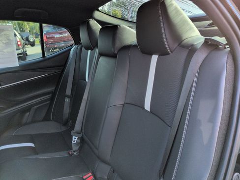 Used 2025 Toyota Camry SE FWD image 12